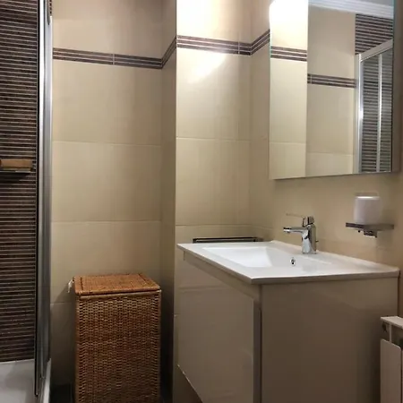 Apartamento Parking, Vistas Al Mar Y Tres *