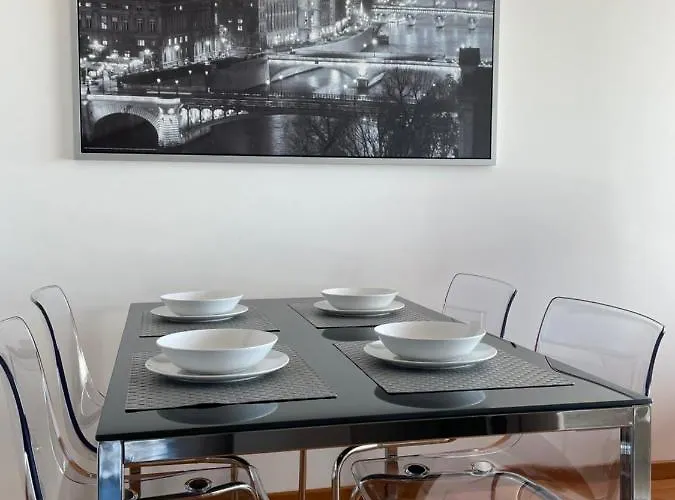 Parking, Vistas Al Mar Y Tres Apartment A Coruna